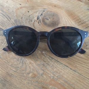 Joe’s Jeans sunglasses